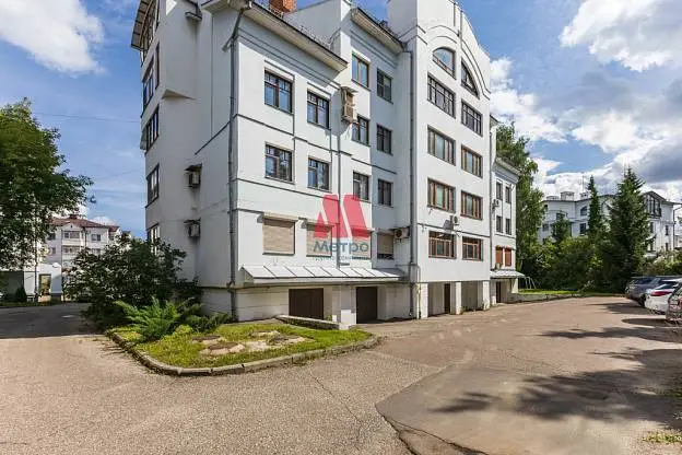 4-комн. квартира, 116,3 м², 2/4 этаж