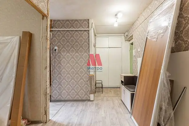 2-комн. квартира, 42,8 м², 1/9 этаж