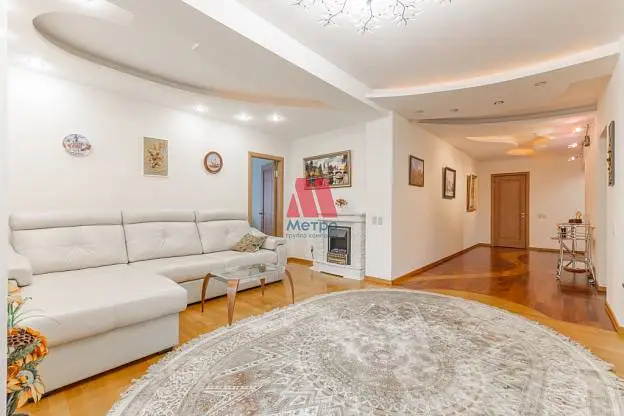 4-комн. квартира, 116,3 м², 2/4 этаж