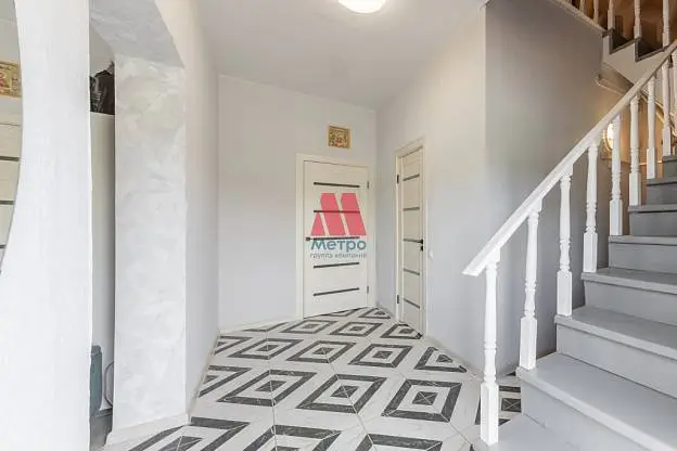 Дом, 108 м², 8 сот., 2 этажа