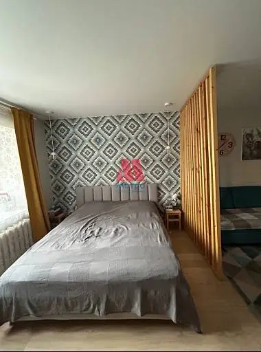 2-комн. квартира, 77 м², 1/9 этаж