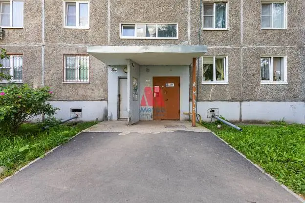 2-комн. квартира, 43,2 м², 2/9 этаж