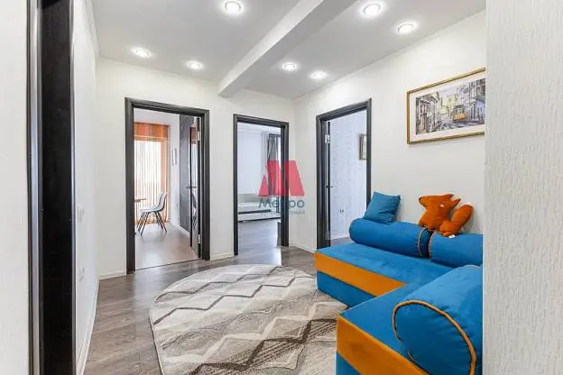 2-комн. квартира, 63,1 м², 8/15 этаж