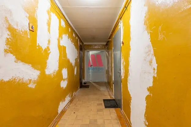 2-комн. квартира, 42,8 м², 1/9 этаж