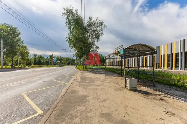 Торговое помещение, 1 000 м²