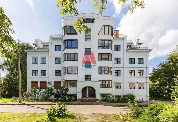 4-комн. квартира, 116,3 м², 2/4 этаж